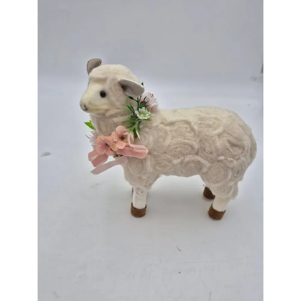 Resin Lambs W/Floral Garland‎ by Valerie Parr Hill "RARE' NIB - Picture 3 of 12
